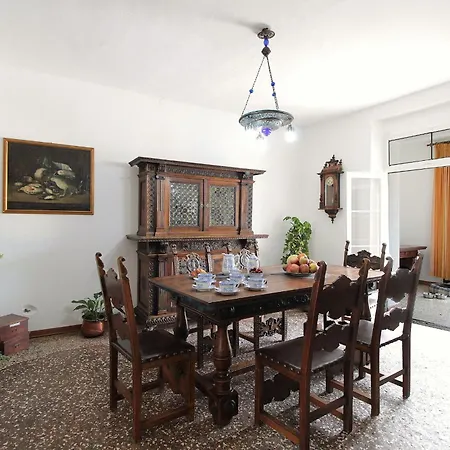Casa Zaira